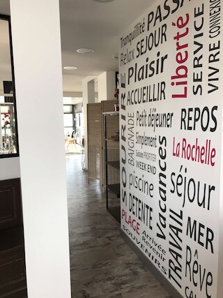 キリヤード ダイレクト ラ ロシェル シュッド アイトレ