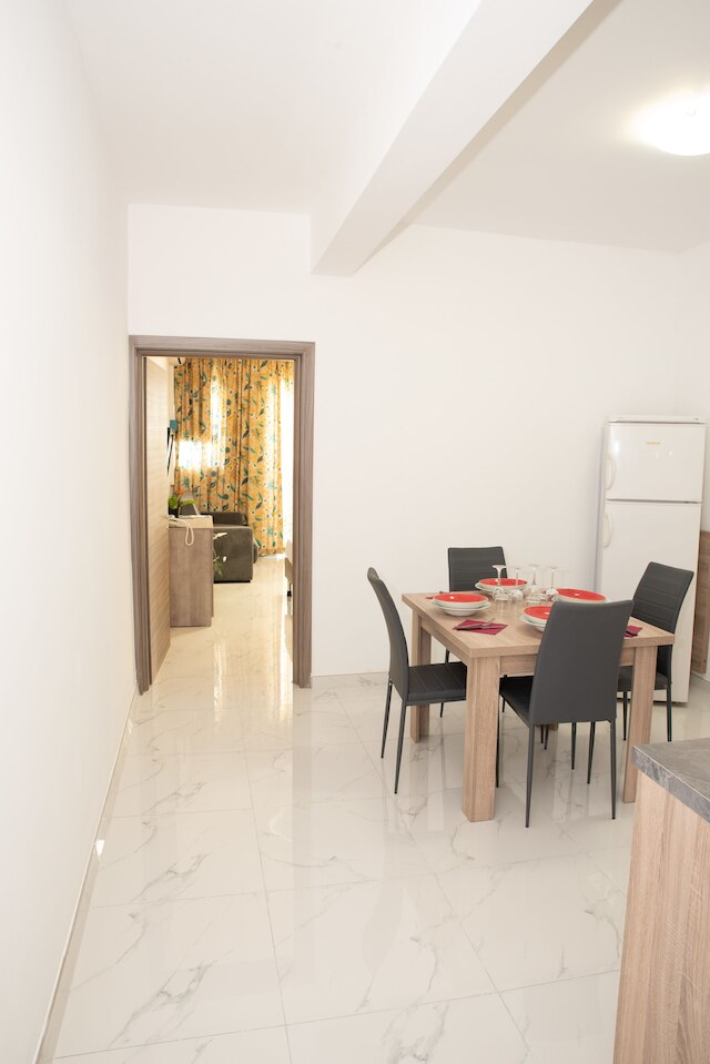 フォー レスト アパートホテル