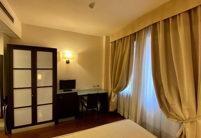 ホテル クリスタル