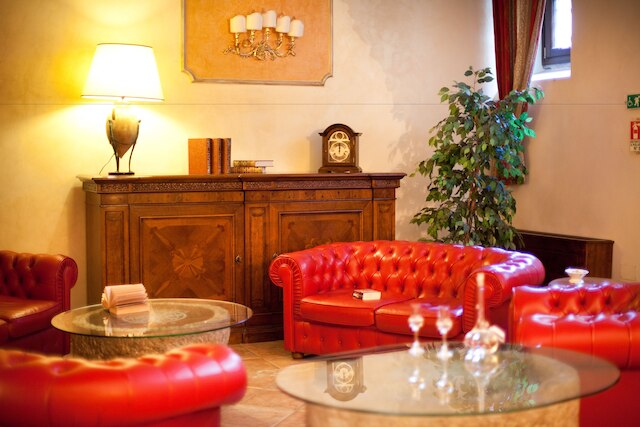 ホテル ヴィラ トーレ アンティカ