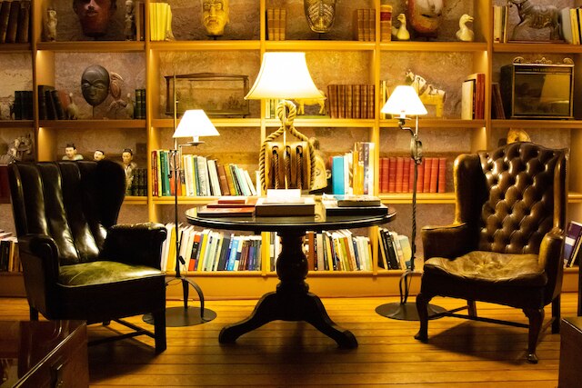 ディバン チュクルハーン - ブティック クラス