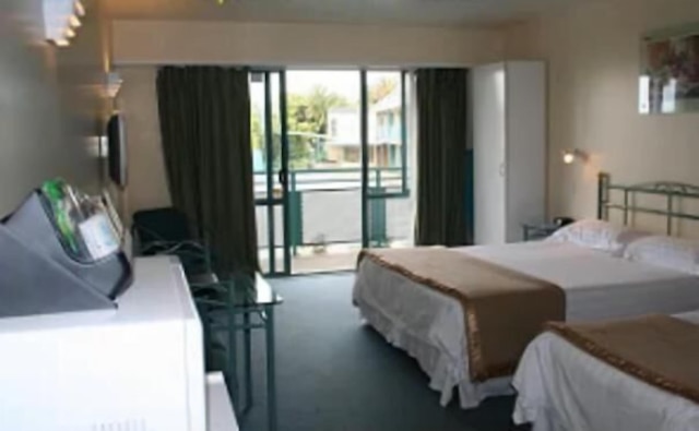 レイランド モーテル