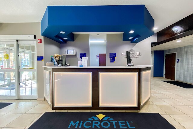 マイクロテル イン & スイーツ バイ ウィンダム コロンビア / アット フォート ジャクソン