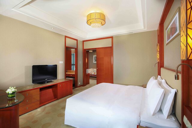 エンパーク グランド ホテル 長沙 (長沙世紀金源大飯店)