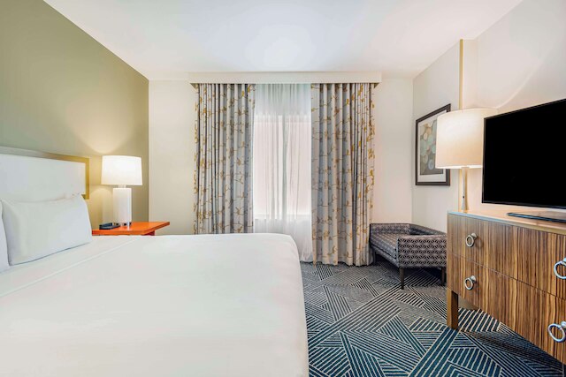 エンバシー スイーツ ヒューストン ダウンタウン