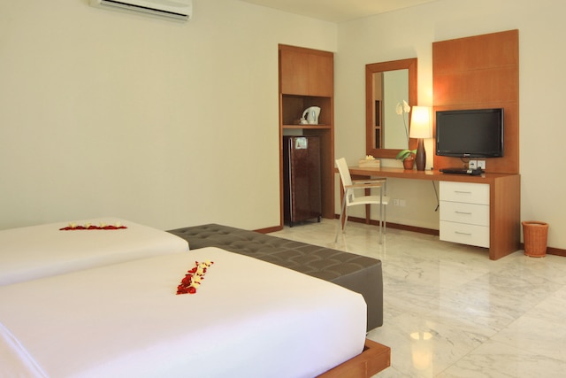 アビ バリ リゾート ヴィラズ & スパ