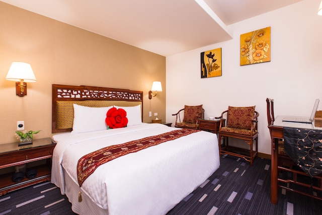 ハン シ ホテル (函舎商務旅店)