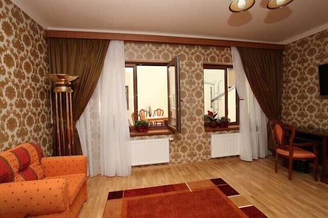 ホテル アスカニア