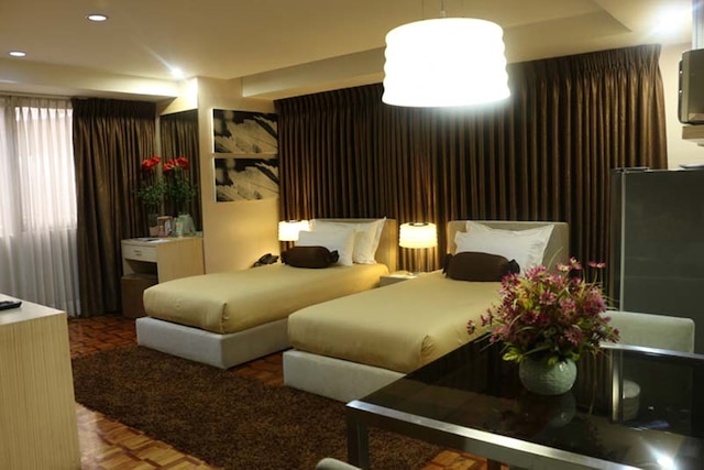 プリンス プラザ II ホテル