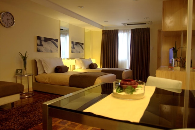 プリンス プラザ II ホテル