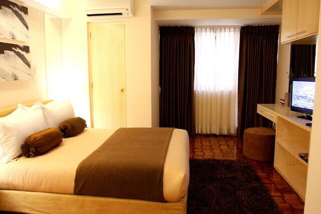 プリンス プラザ II ホテル