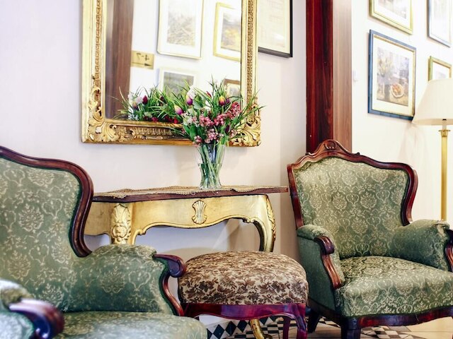 アパートホテル ミオドシトニア