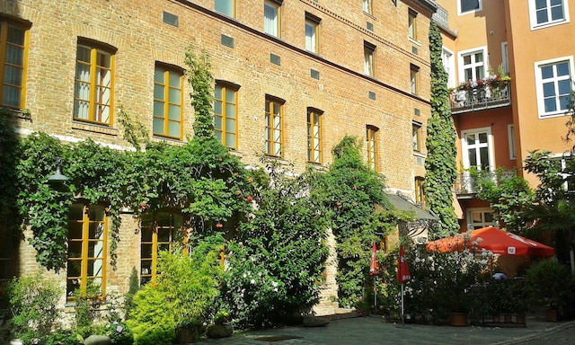 ホテル ファブリク