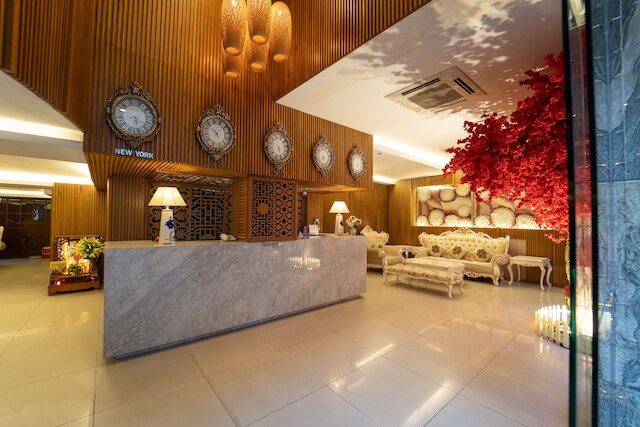 ザ ホワイト ホテル 8A タイ ヴァン ルン