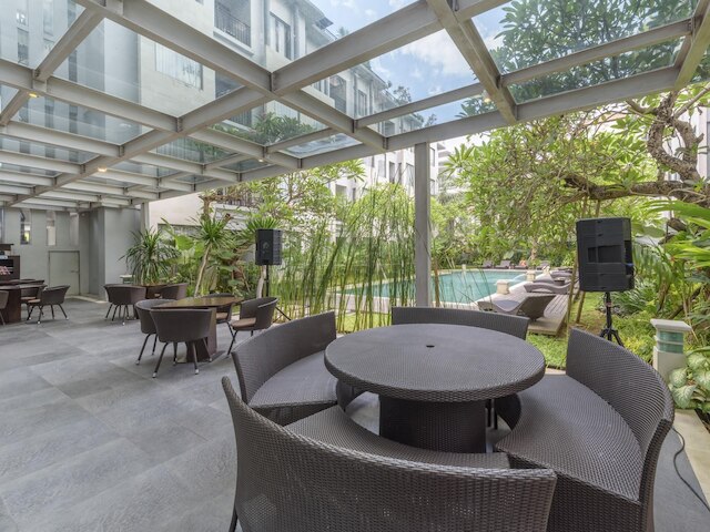 ウマラス ホテル アンド レジデンス