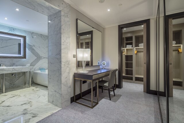 ヒルトン ポドゴリツァ クルナ ゴラ