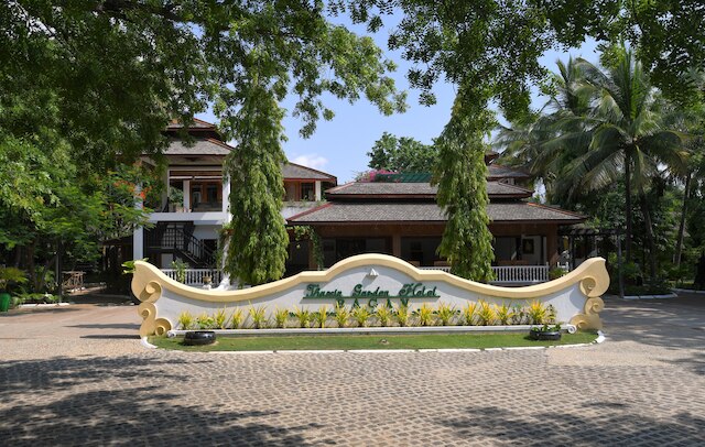 タジン ガーデン ホテル