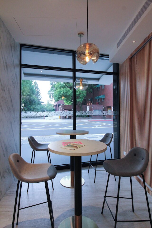 ホテル B (碧瑤飯店BI YAO FAN DIAN)