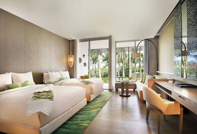 W バリ - スミニャック