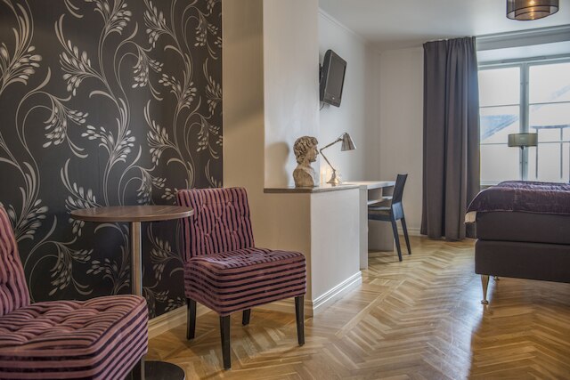 ドナーズホテル