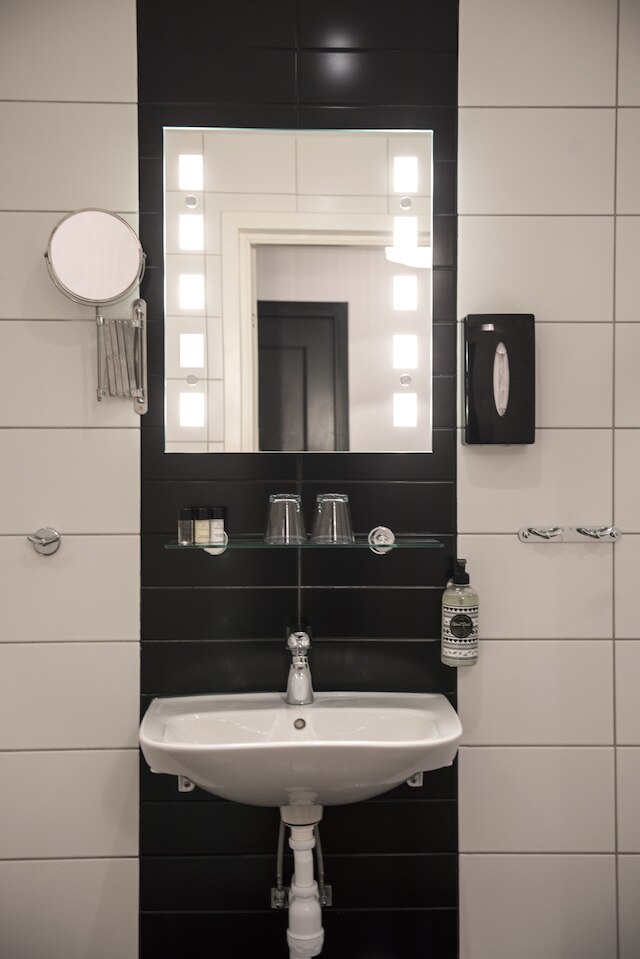 ドナーズホテル