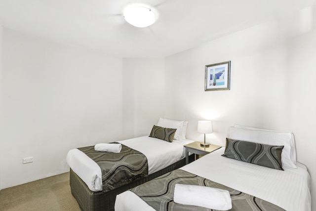 クリスタル ベイ オン ザ ブロードウォーター