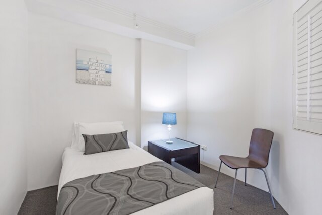 クリスタル ベイ オン ザ ブロードウォーター