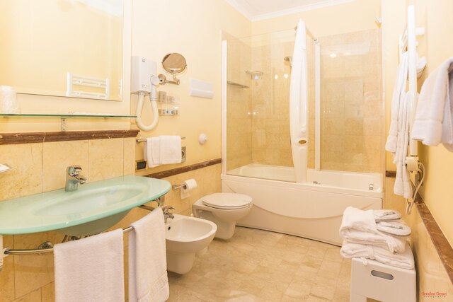 ホテル ジャルディーノ イングレーゼ