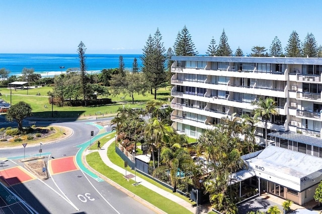 ハイ ホ ビーチ アパートメンツ