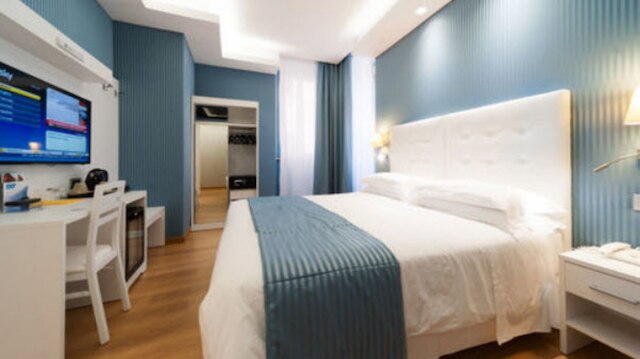 トレヴィ 41 ホテル