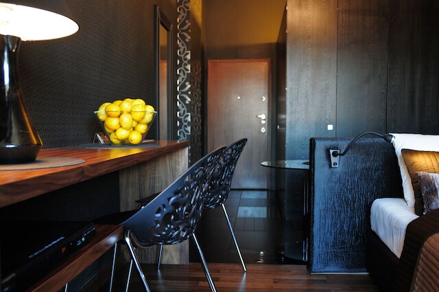 ラ ジョイア シック エンジェル アパートメンツ