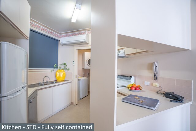 クロックタワー アパートメント ホテル