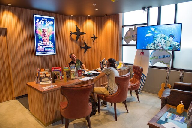 バンク バックパッカーズ