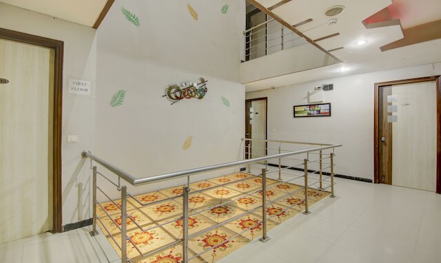 トリーボ・ロックウェル・プラザ