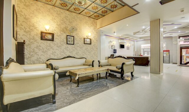 トリーボ・ロックウェル・プラザ