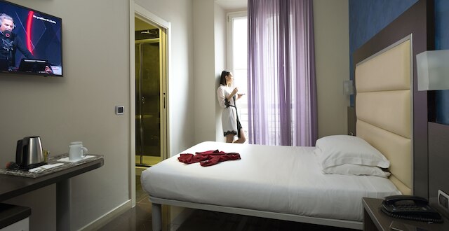 ホテル ファイブ