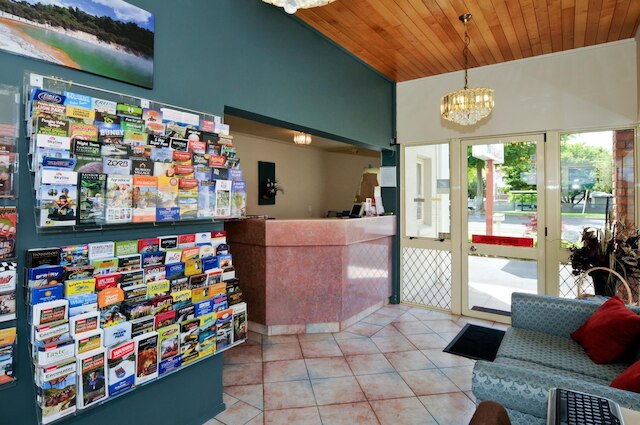 ジェネバ モーター ロッジ