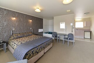 ジェネバ モーター ロッジ