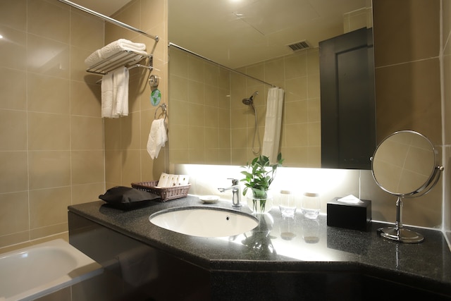 ヒマワリ ホテル アパートメンツ