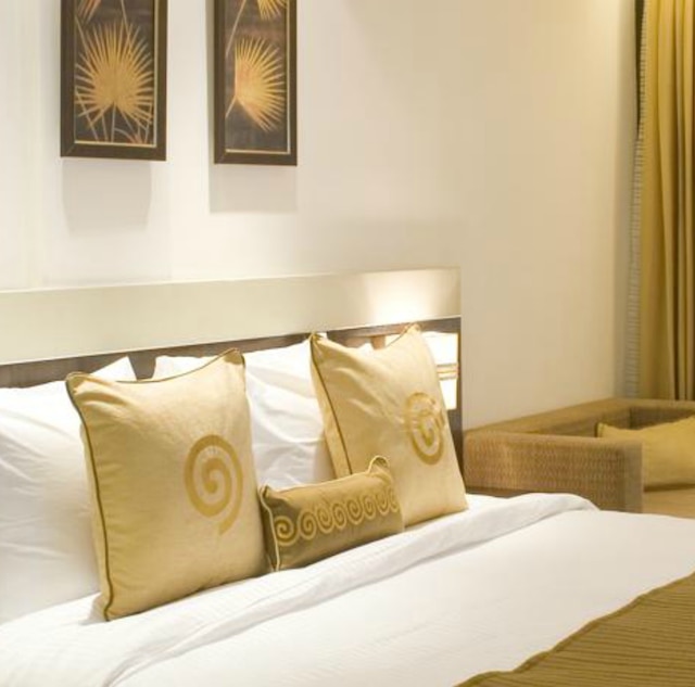 シェルヴァニ ホテル ネール プレイス