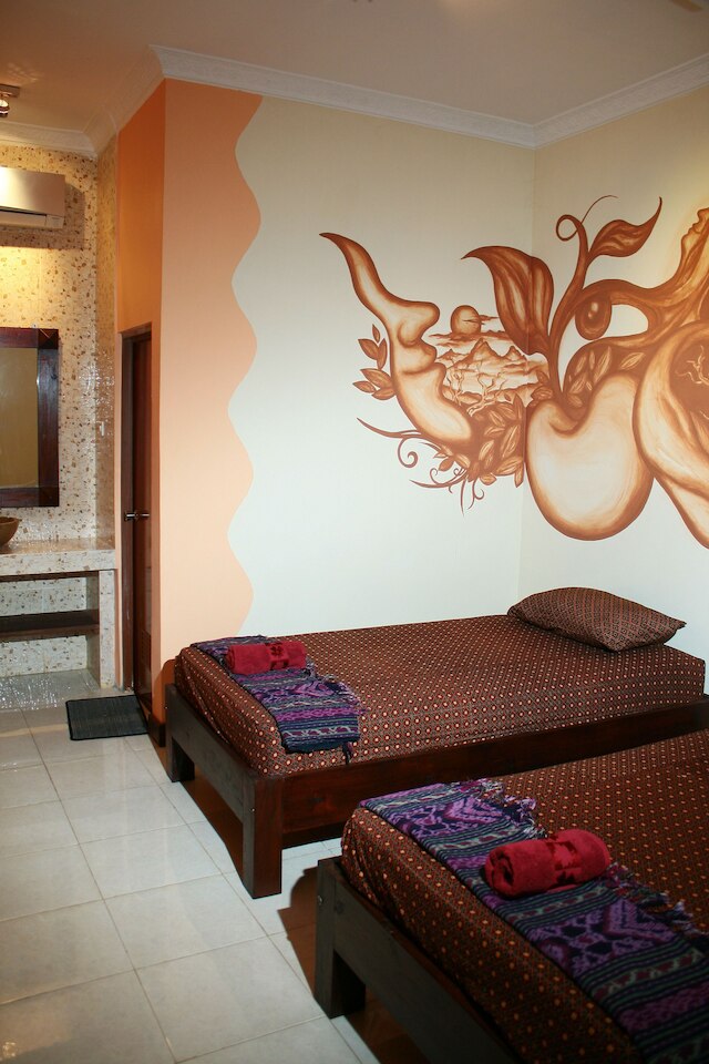 ホテル 1001 マラム