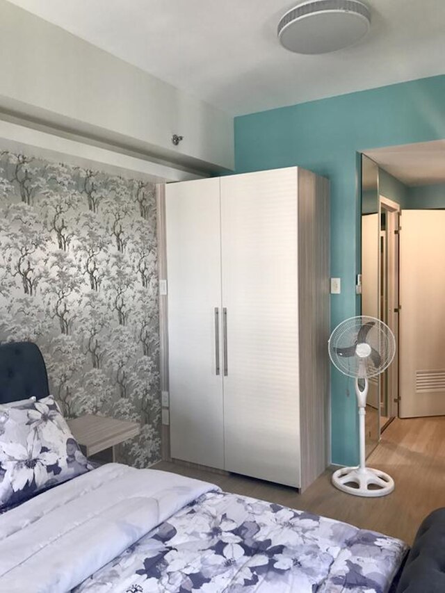 シャイン レジデンシズ、リッジド