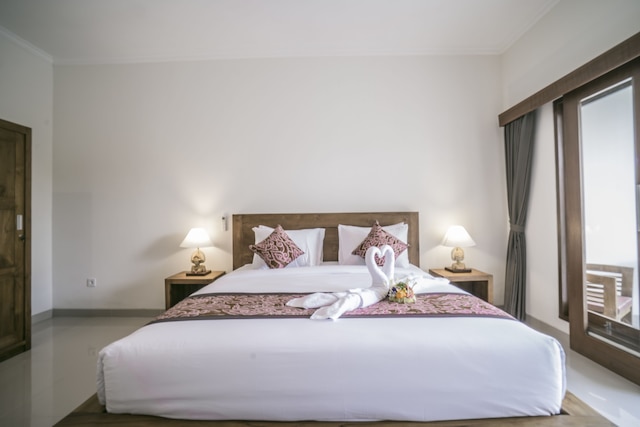 ポンドック タミウ