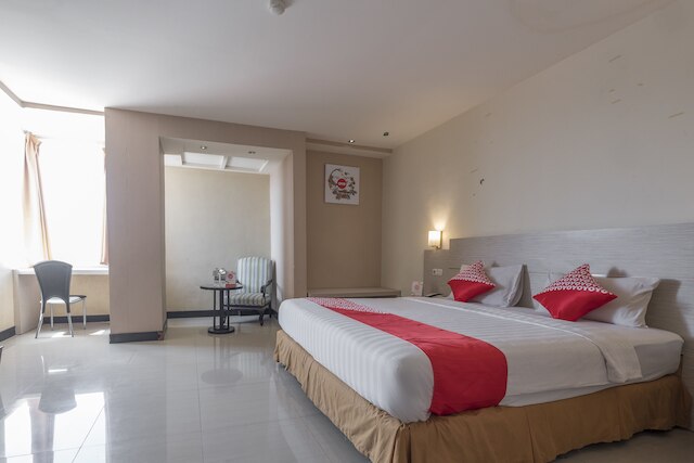 OYO 1081 オールソン シティ ホテル マカッサル