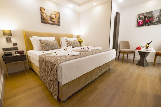 アントゥサ デザイン ホテル & スパ