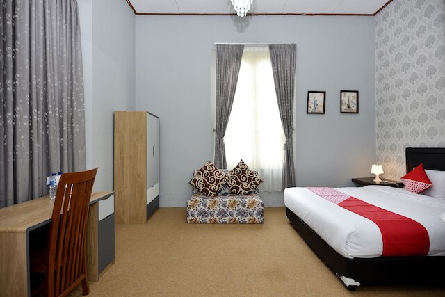 OYO 1303 ゴールデン イン 2