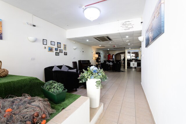 タローナ ゲストハウス