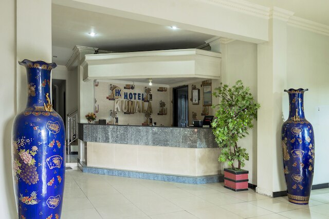 OYO 1005 ホテル クマラ