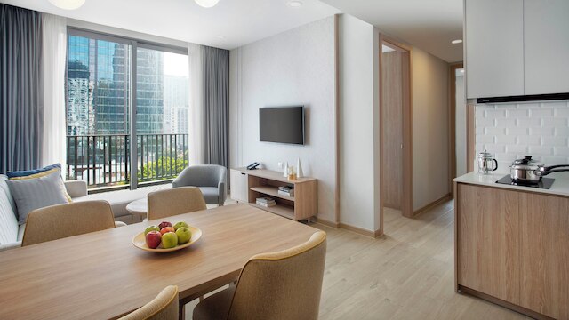 ステイブリッジ スイーツ バンコク トンロー by IHG