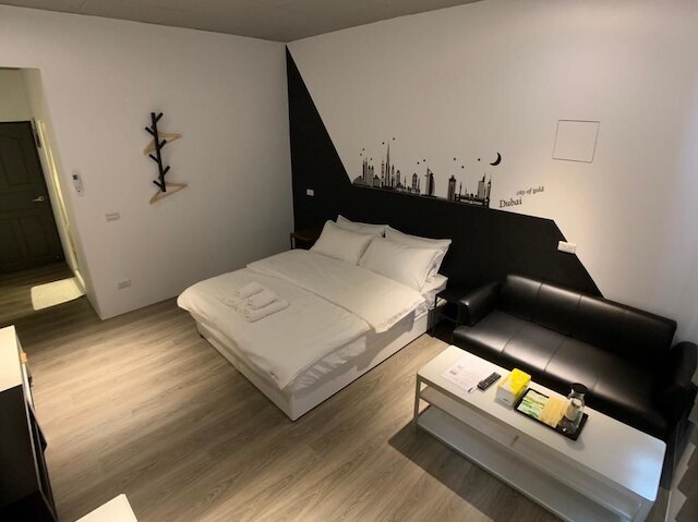 チル プレイス (懶地方)